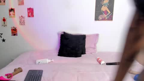    online show from 03.08.25