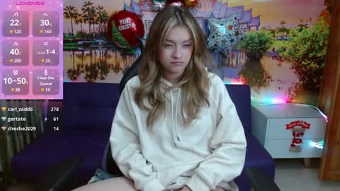 Alyy online show from 12.21.24