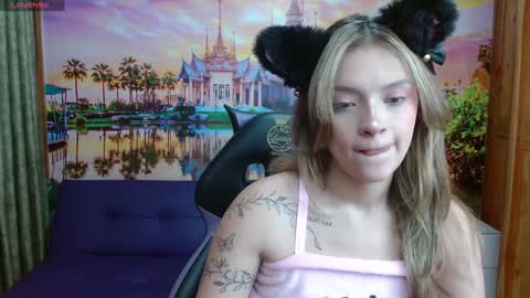 Alyy online show from 01.11.25