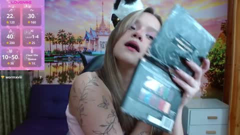 Alyy online show from 01.24.25