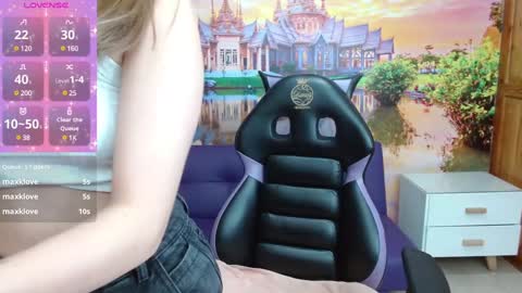 Alyy online show from 02.05.25