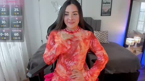 Snapshot of amaia_monet chatting on 09.27.25 Hi Im AmaiaHelp me reach 100 likes online show from 09.27.25