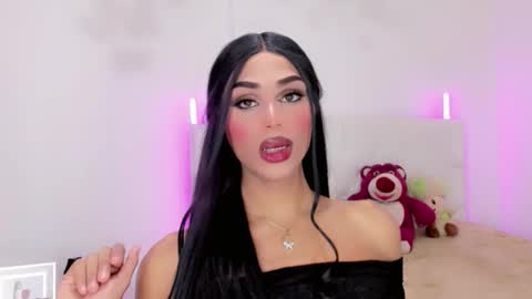 Snapshot of amal_baddel_ chatting on 10.26.25 amal_baddel_ online show from 10.26.25