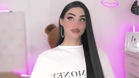 Snapshot of amal_baddel_ chatting on 02.07.26 amal_baddel_ online show from 02.07.26