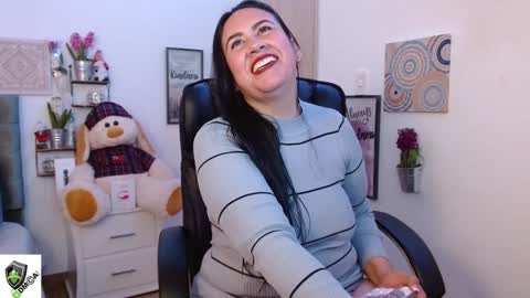 AMALIA online show from 12.08.24