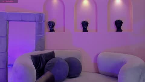 Amalia cruss online show from 02.11.26