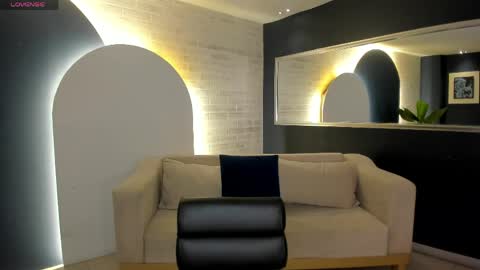 Amalia cruss online show from 04.01.26