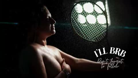 Amalia Im Back See you soon this January 7 at 10 pm Colombia time online show from 10.31.25