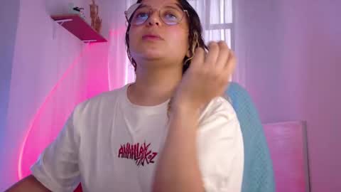 Amalia Im Back See you soon this January 7 at 10 pm Colombia time online show from 11.16.25