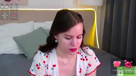 Amalia online show from 09.26.25