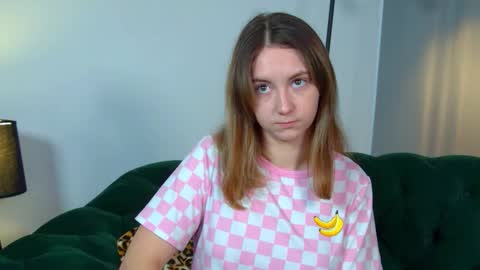 Amalia online show from 09.18.25
