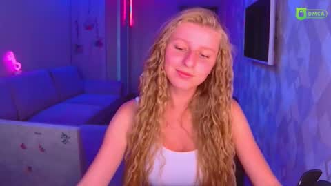 Amalia online show from 09.22.25
