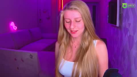 Snapshot of amaliaqueen999 chatting on 11.08.25 Amalia online show from 11.08.25