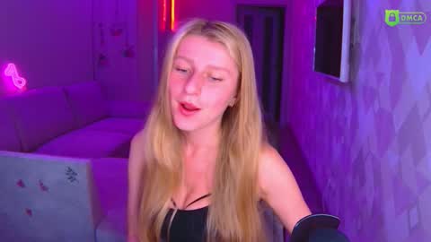 Snapshot of amaliaqueen999 chatting on 11.09.25 Amalia online show from 11.09.25