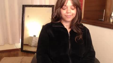         online show from 02.12.25