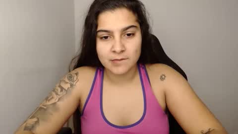 The queen of the biceps  online show from 01.09.25