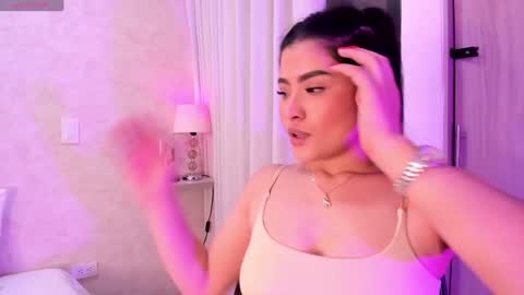 Luisa online show from 12.23.24
