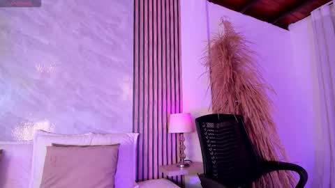 Luisa online show from 10.26.25