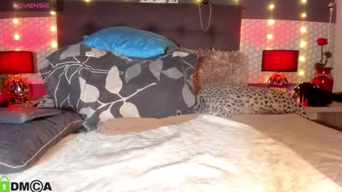 Snapshot of amanda_6ix9ine chatting on 11.06.25 diana Private is Open online show from 11.06.25