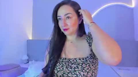 amanda_benz_ online show from 07.06.26