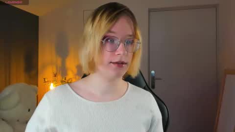 Hi im Amanda online show from 10.25.25