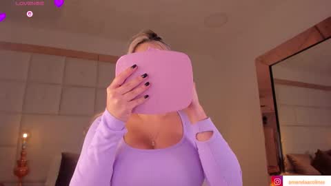 Snapshot of amanda_colin chatting on 02.06.26 Amanda online show from 02.06.26