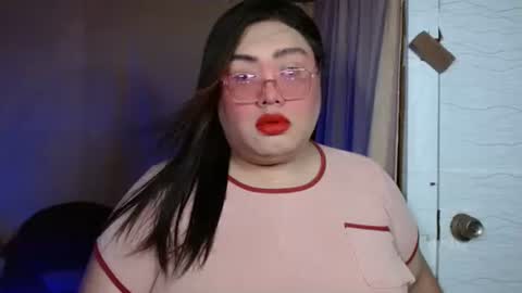 Snapshot of amanda_fetish chatting on 10.06.25 amanda_fetish online show from 10.06.25