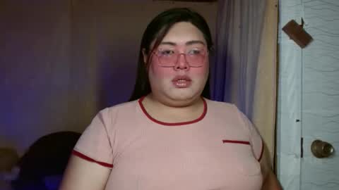 Snapshot of amanda_fetish chatting on 10.10.25 amanda_fetish online show from 10.10.25