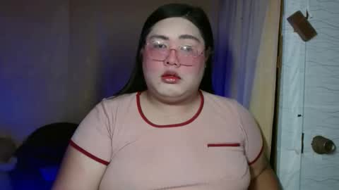 Snapshot of amanda_fetish chatting on 10.15.25 amanda_fetish online show from 10.15.25