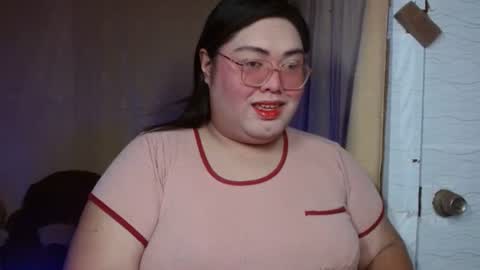 Snapshot of amanda_fetish chatting on 10.19.25 amanda_fetish online show from 10.19.25