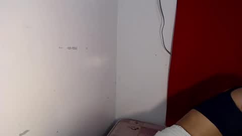 Snapshot of amanda_fuck69 chatting on 11.02.25 Amanda online show from 11.02.25