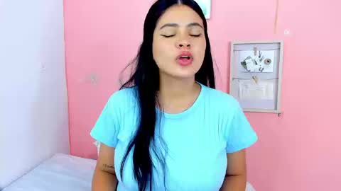 Thalia online show from 10.24.25