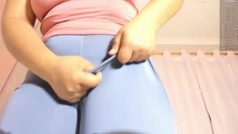 Snapshot of amanda_marcuzzi chatting on 10.20.25 Amanda Marcuzzi online show from 10.20.25