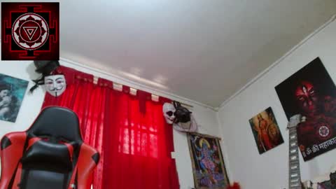 Amanda Valeska online show from 04.04.26