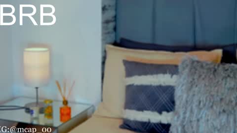 Snapshot of amanda_woods_ chatting on 12.11.24 Amanda online show from 12.11.24