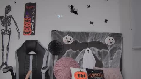 Amanda online show from 10.15.25