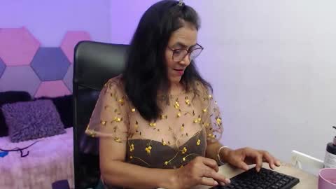 amandapeet online show from 11.26.25