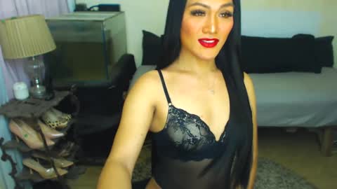 Suzie online show from 01.10.25