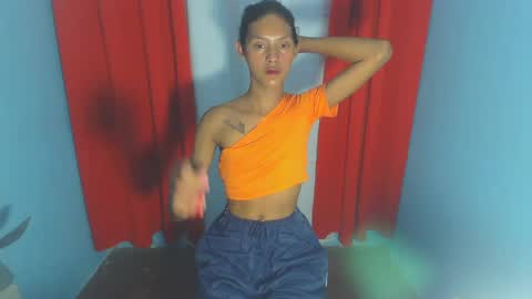 amara_fuck69 online show from 01.12.25