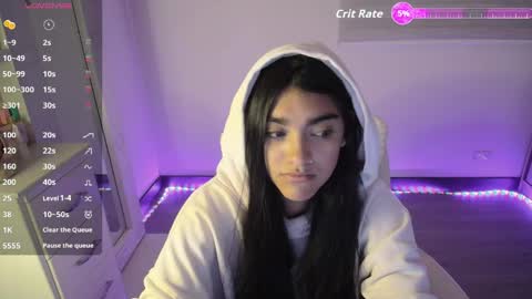 Snapshot of amara_silk chatting on 04.27.26 amara_silk online show from 04.27.26