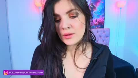 Amara Vega  online show from 01.27.25