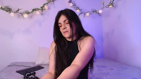 Amara Vega  online show from 01.11.26