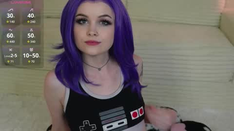 Snapshot of amaramoonglow chatting on 11.20.25 Amara online show from 11.20.25