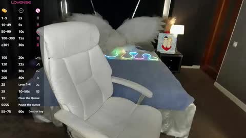 Sofia online show from 03.12.26