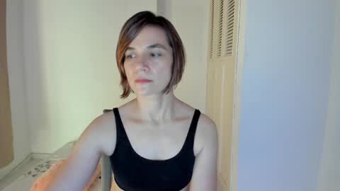 Amarantha online show from 03.11.25