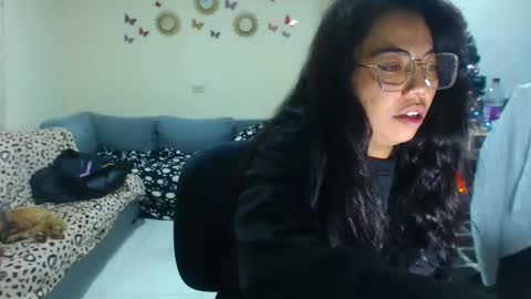 Amara Julia online show from 12.22.25