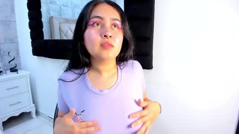 Amara Wolf online show from 11.18.25