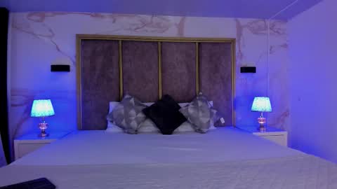 Snapshot of amarettho chatting on 10.30.25 Emily online show from 10.30.25