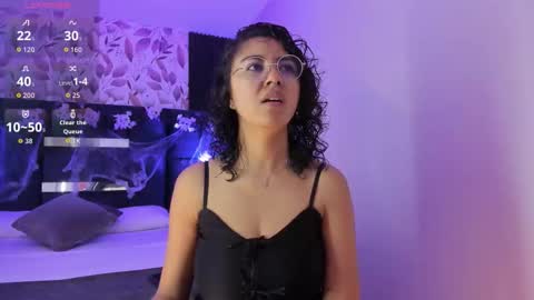 Snapshot of amarettho chatting on 11.02.25 Emily online show from 11.02.25