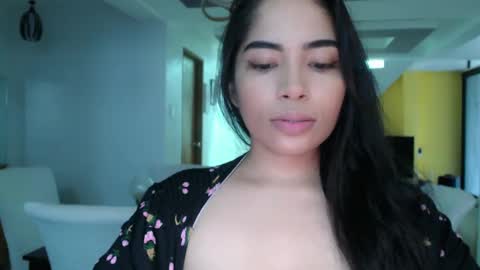 Amariah Holly online show from 02.15.25